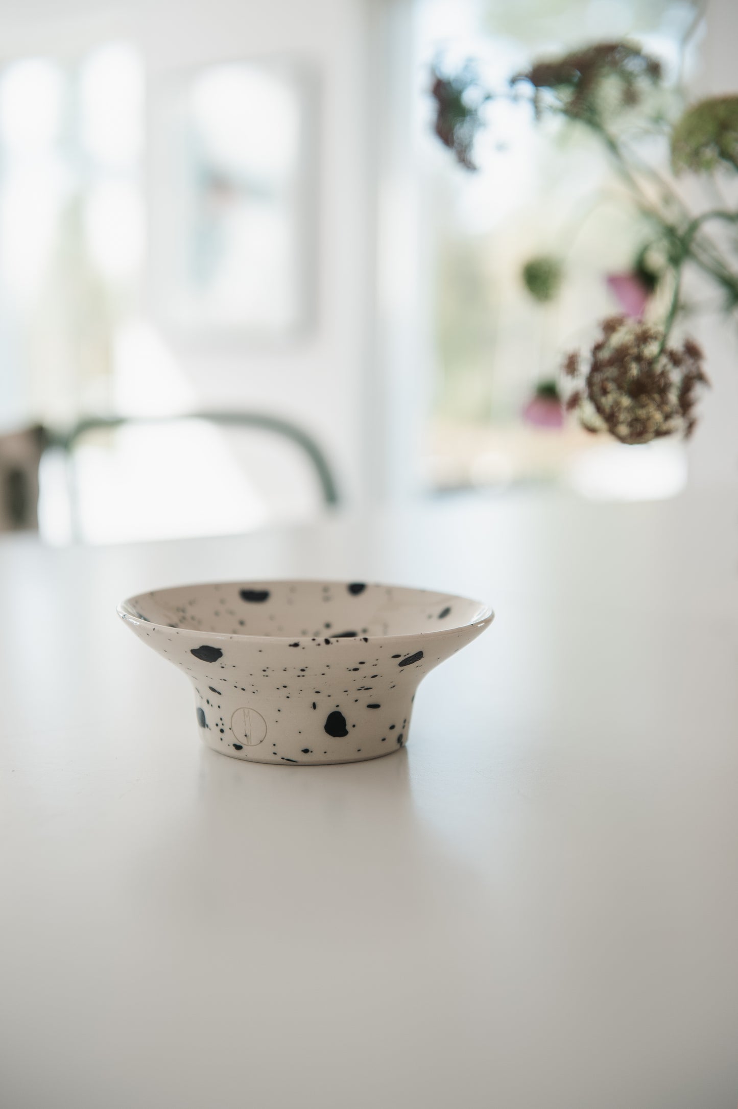 Candle bowl for tealights