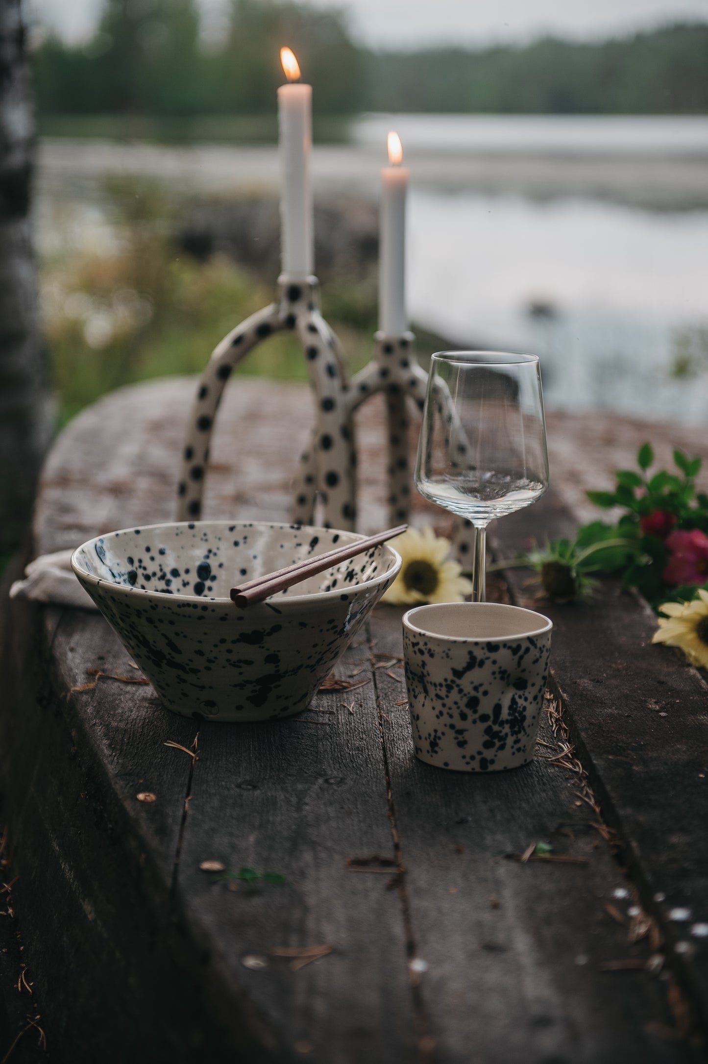 Cup with plate Buckla